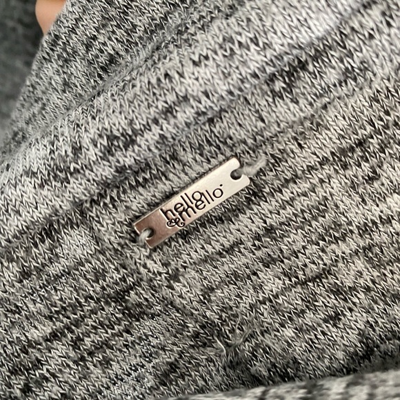 Grey Cowl Neck Sweater Hello Mello Size S - Picture 5 of 5